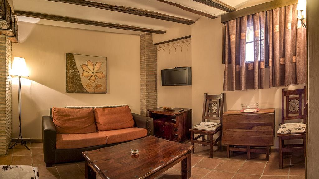 Apartamentos Los Aljezares Хеа-де-Альбаррасин Экстерьер фото
